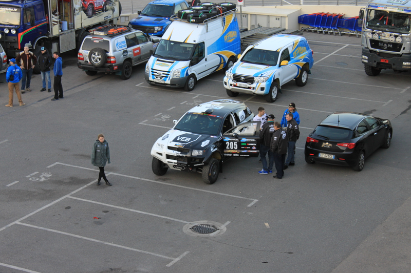 Illustration for article titled Mediterranean Cruise Car Spotting and Other Cool Stuff Photo Dump